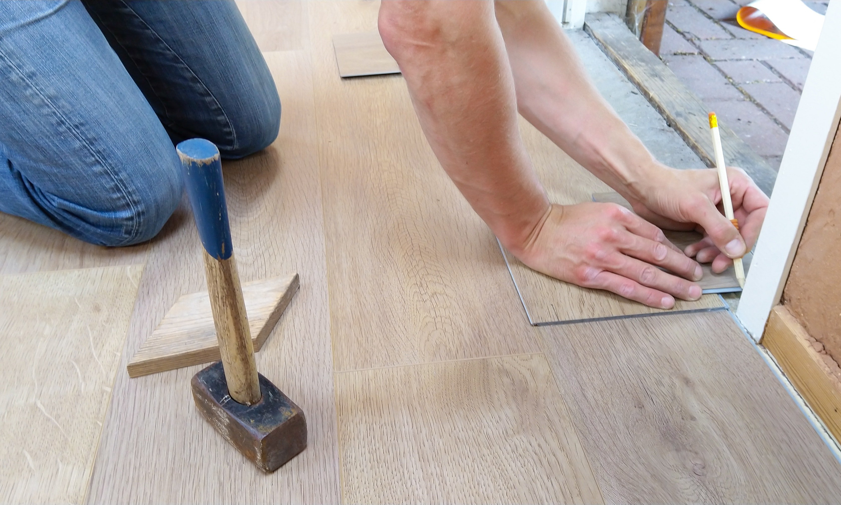 Top 2023 Flooring Trends To Increase Your Home’s Resale Value